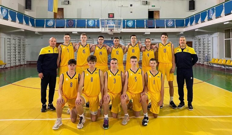 Мужская сборная Украины U-16 по баскетболу стартует на этапе ЕЮБЛ