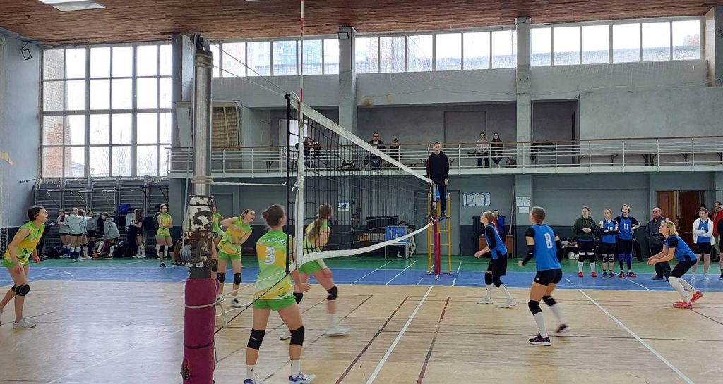 Волейболистки Каменского стали призерами открытого чемпионата в Днепре