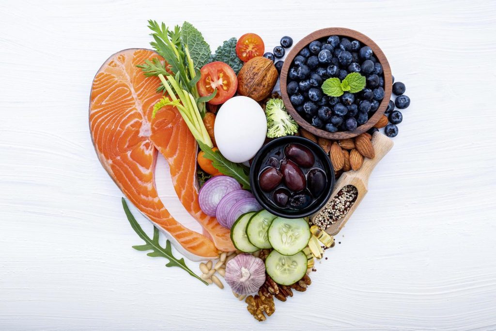 Укрепляйте сердце вкусно: продукты, которые стоит добавить в рацион
