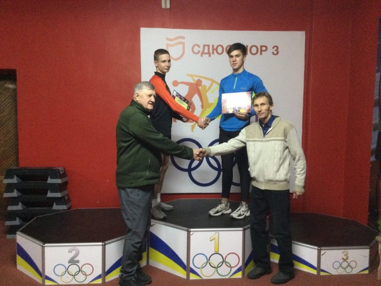 Кам’янський легкоатлет Іван Андрюшкевич здобув “золото” обласного чемпіонату