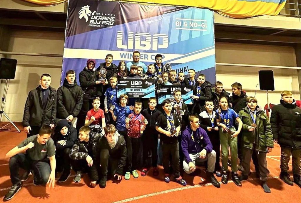 Днепровские спортсмены завоевали 58 наград всеукраинских соревнований по джиу-джитсу