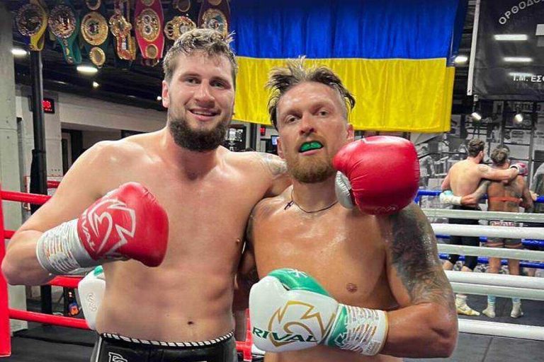 Усик – Ф’юрі: спаринг-партнер українця назвав переможця мегафайту
