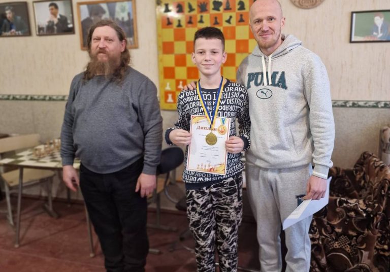 У Кам’янському змагалися юні шахісти