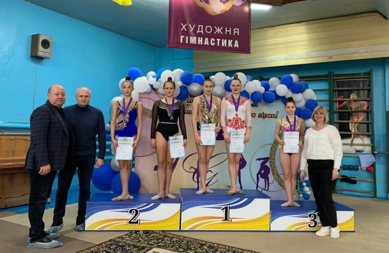 В Каменском прошел чемпионат города по художественной гимнастике