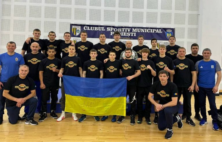 Боксери Дніпропетровщини здобули 5 нагород міжнародного турніру в Румунії