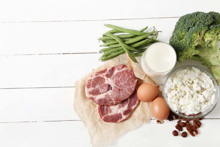 Продукты, которые можно смело включать в свой рацион во время диеты