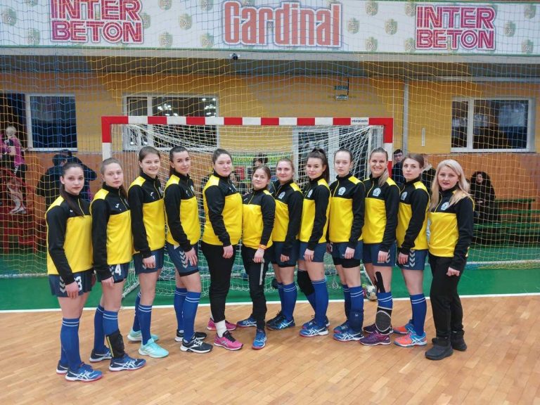 Каменские гандболистки попали в ТОП-10 игроков Высшей лиги