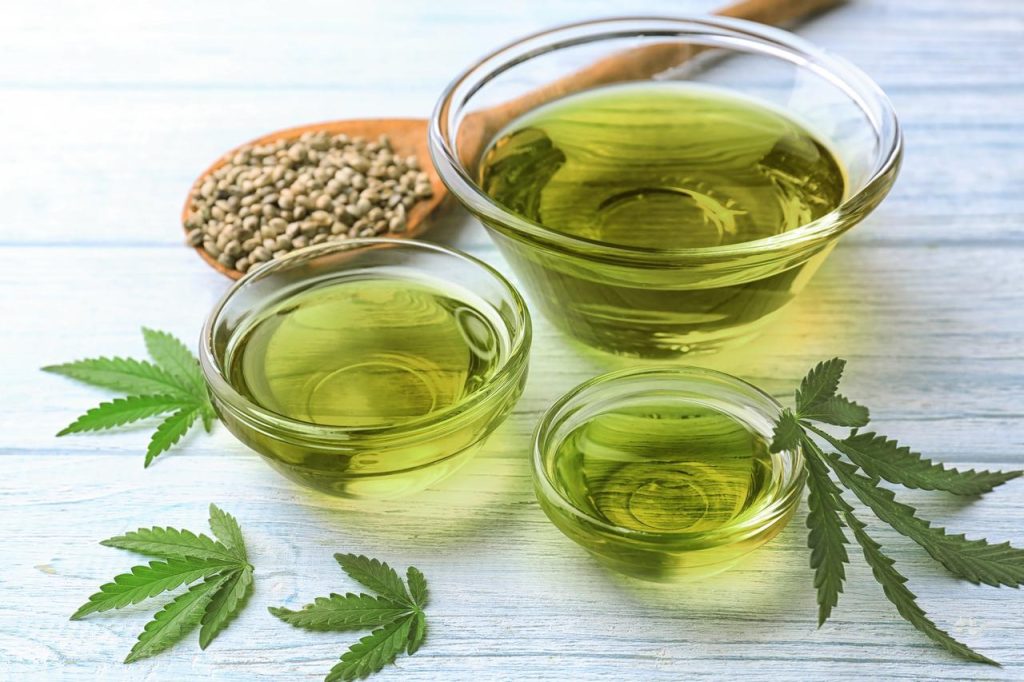 Конопляное масло: уникальный продукт для пожилых людей, который приносит больше пользы, чем рыба
