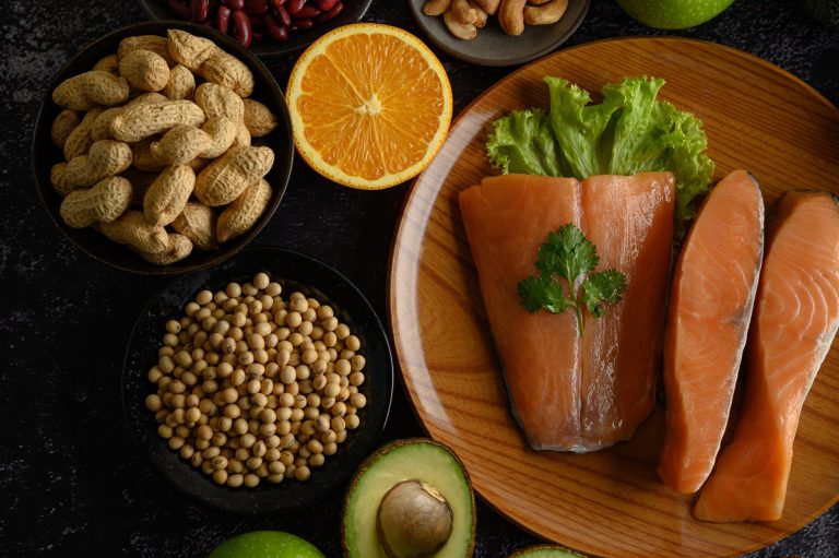 Не все жиры одинаковы: 10 продуктов с полезными жирами, которые можно есть каждый день