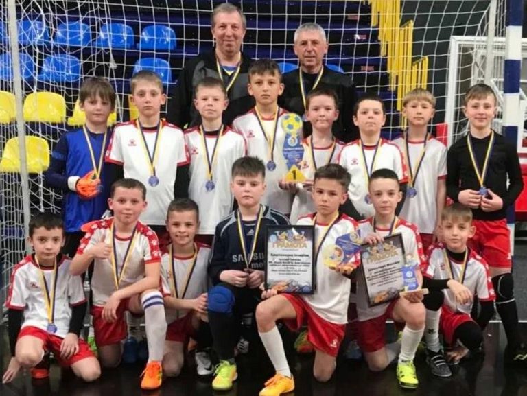 Команда кам’янської ДЮФШ “Надія” стала чемпіоном Дніпропетровської області
