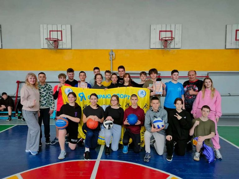 У Кам’янському під гаслом “Бути здоровим престижно” змагалися юні ліцеїсти