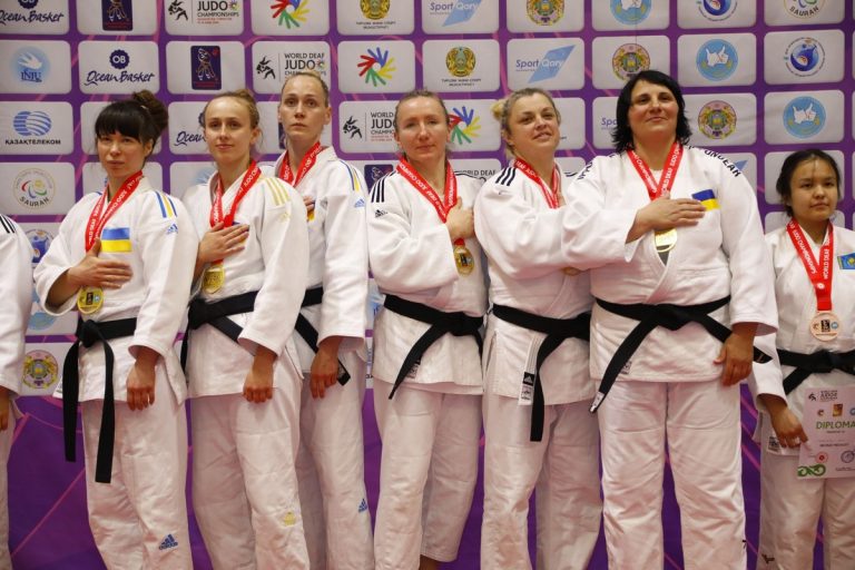 Українські пара дзюдоїсти завоювали 17 медалей чемпіонату світу в Казахстані