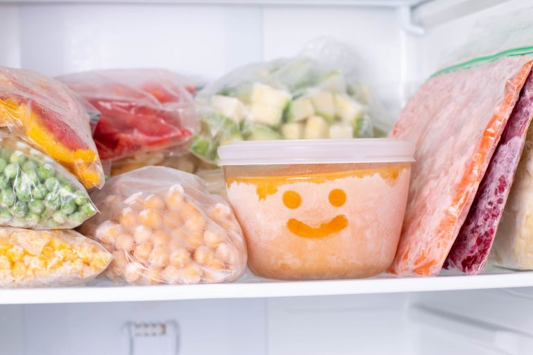 ТОП-5 продуктов, которые теряют свою пользу после заморозки