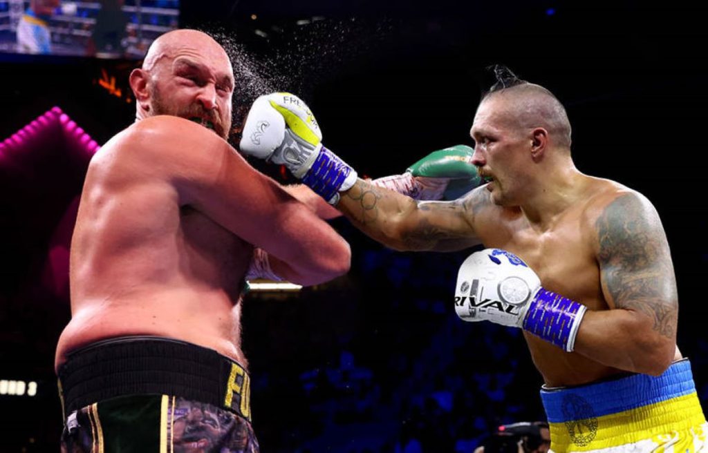IBF заявила, що позбавить свого титулу переможця бою Усик — Ф’юрі: яка причина