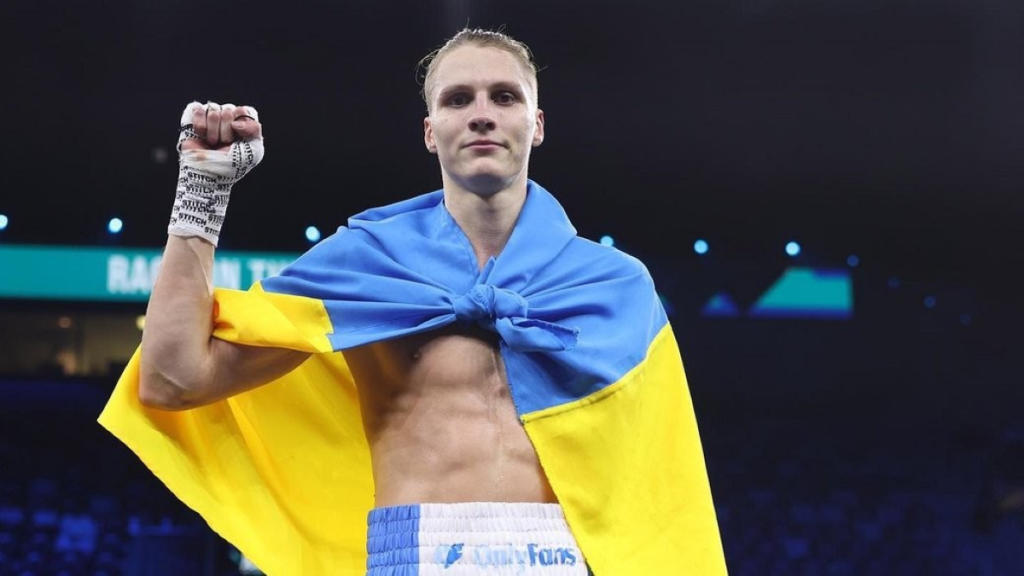 Даніель Лапін здобуває титул WBA Inter-Continental у напівважкій вазі, здолавши суперника нокаутом у першому раунді (відео)