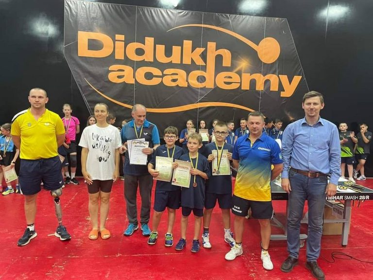 Спортсмены Днепропетровщины стали вторыми на чемпионате Украины по настольному теннису