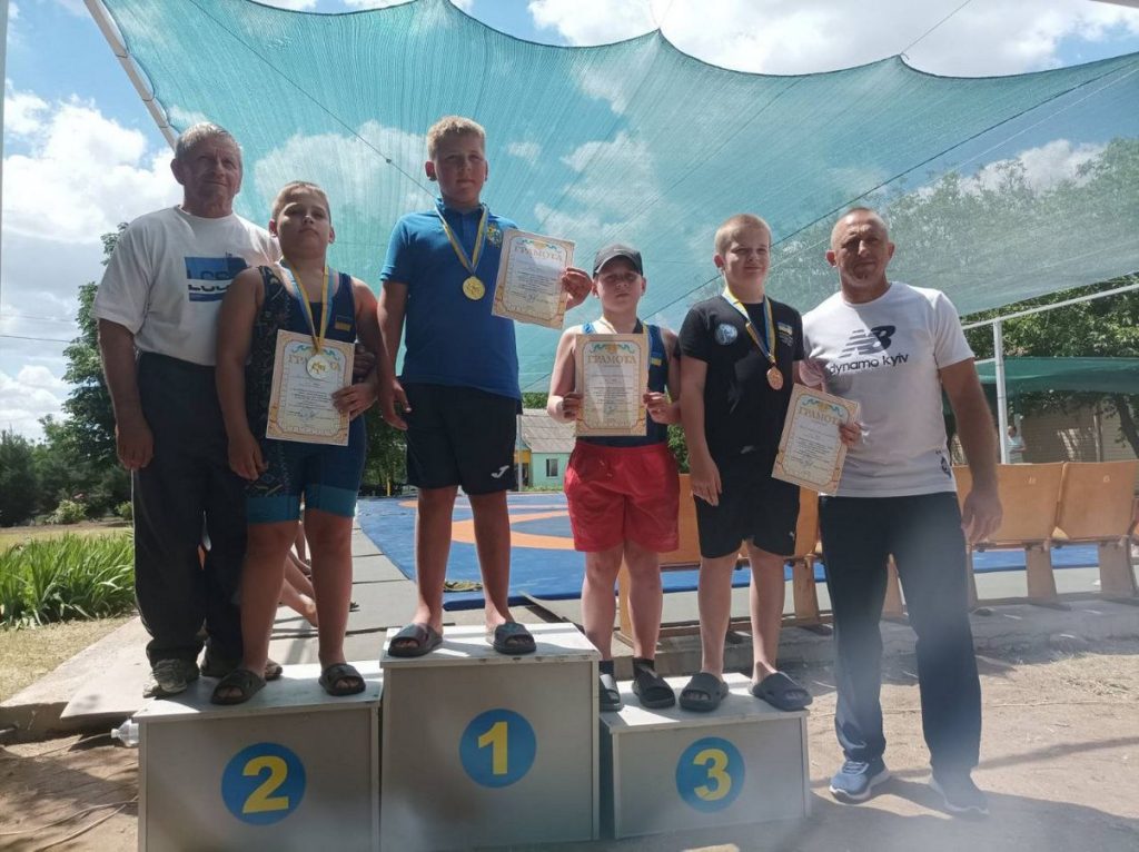 Греко-римляни Кам’янського стали призерами всеукраїнського турніру