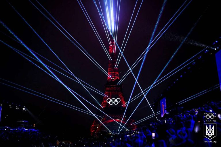 В Париже состоялась церемония открытия Олимпийских игр-2024
