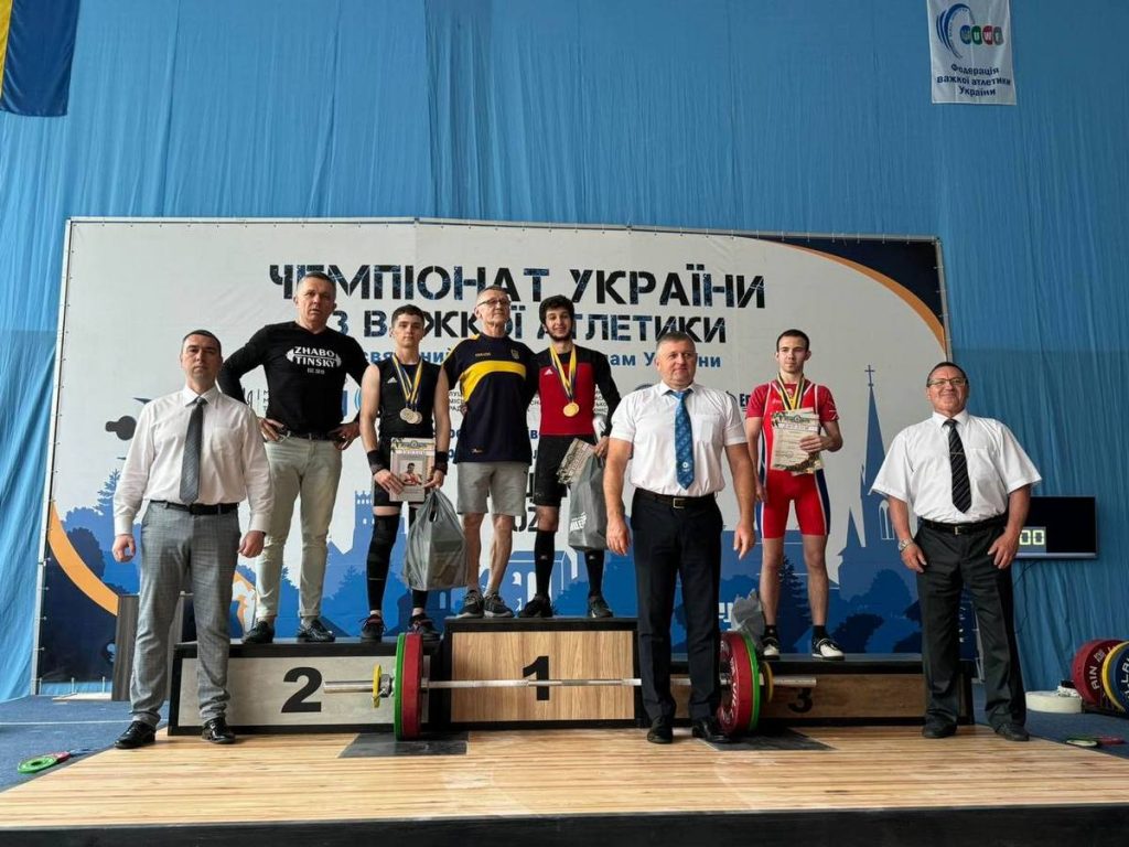 Кам’янський важкоатлет переміг на чемпіонаті України в Луцьку