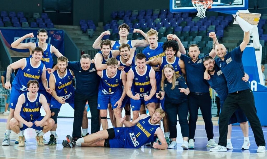 Кличко відреагував на “срібло” сина у складі збірної України на Євробаскеті U-20