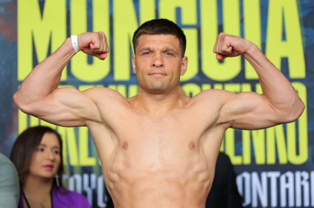 Дерев’янченко та Рамос пройшли церемонію зважування перед боєм у США