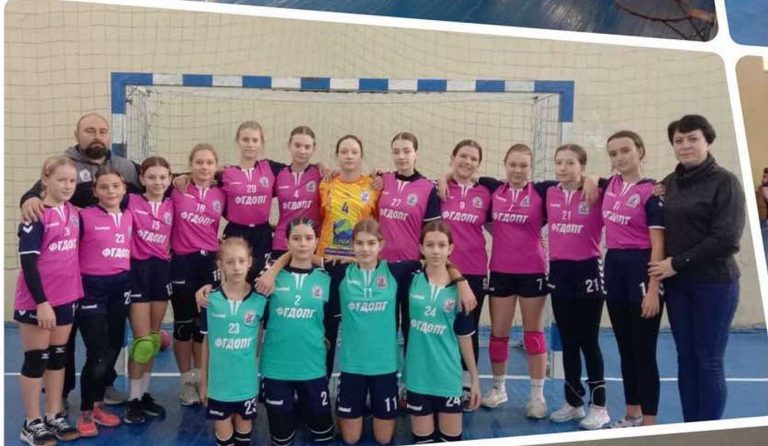 Гандболистки Каменского – призерки областного чемпионата