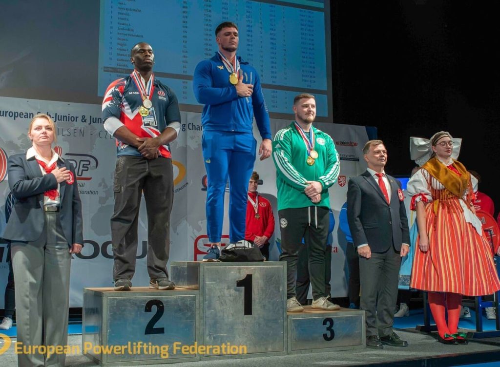 Украинские пауэрлифтеры стали призерами чемпионата Европы среди юниоров и юношей