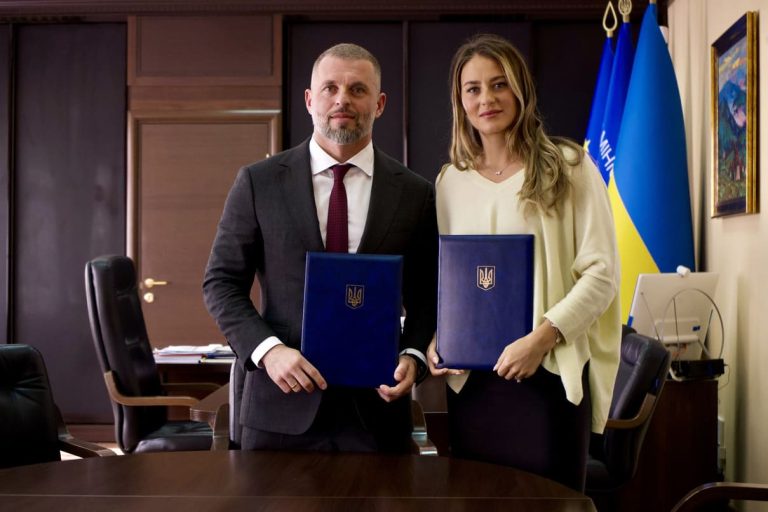 Фонд Марти Костюк та Мінмолодьспорту підписали меморандум про співпрацю