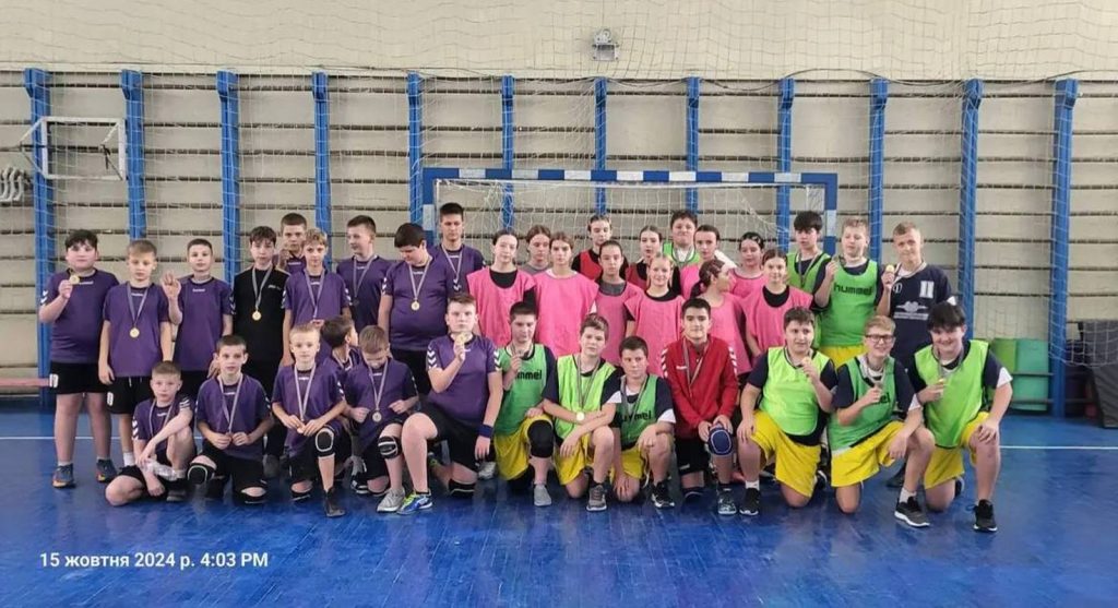 Кам’янські гандболісти перемогли на чемпіонаті Дніпропетровської області