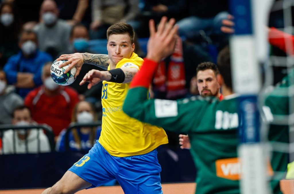 Украинец вошел в символическую сборную недели отбора на Евро-2026 по гандболу