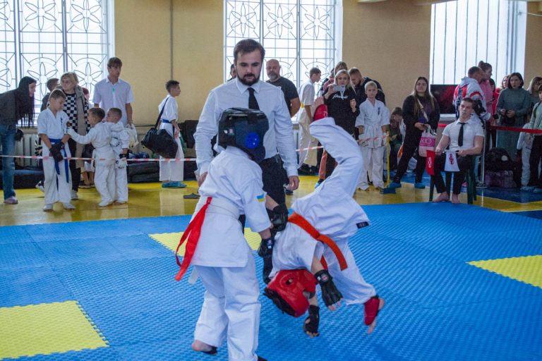 В Каменском состоялся зрелищный Открытый турнир по киокушин каратэ Open Oyama Cup