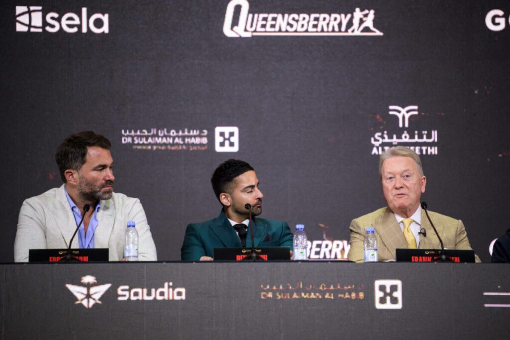 Queensberry Promotions і DAZN уклали партнерську угоду