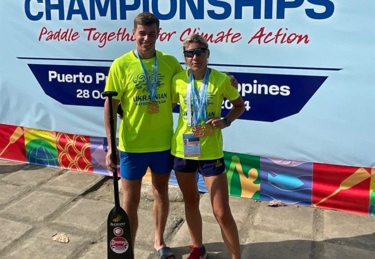 Днепровские спортсмены завоевали медали чемпионата мира по гребле на лодках «Дракон»