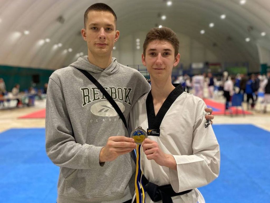 Кам’янчанин Кирило Ковдря виборов “срібло” чемпіонату України з тхеквондо