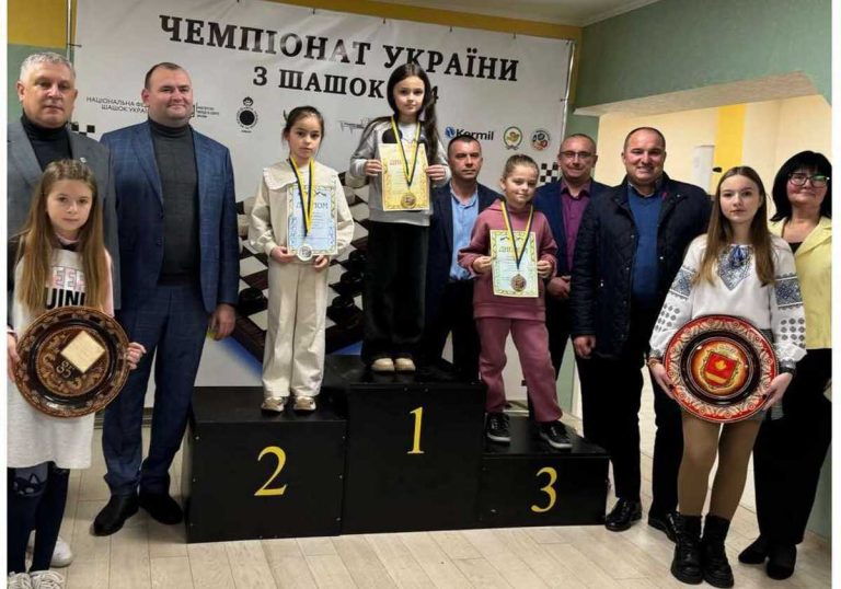 Воспитанники каменской ДЮСШ №1 удачно выступили на чемпионате Украины по шашкам