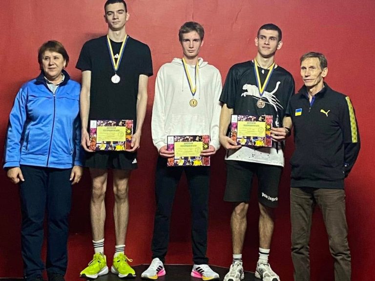 Каменчанин Иван Андрюшкевич стал чемпионом области в прыжках в высоту (видео)