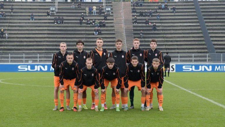 “Шахтар” U-19 завершує груповий етап Юнацької ліги УЄФА поразкою від “Баварії”