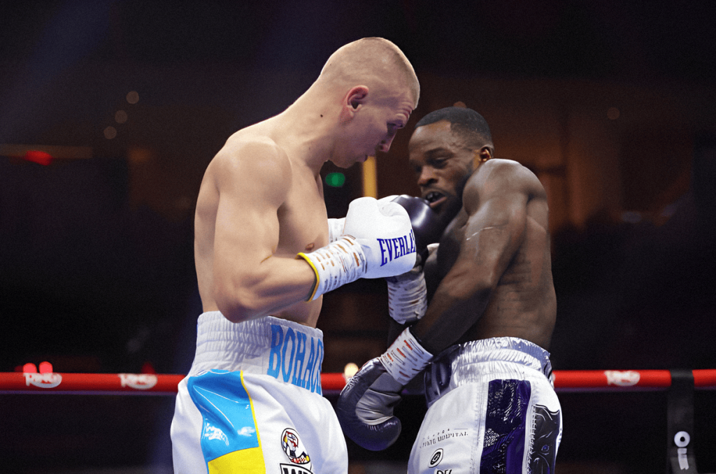Украинец Сергей Богачук стал обязательным претендентом на пояс WBC после победы техническим нокаутом