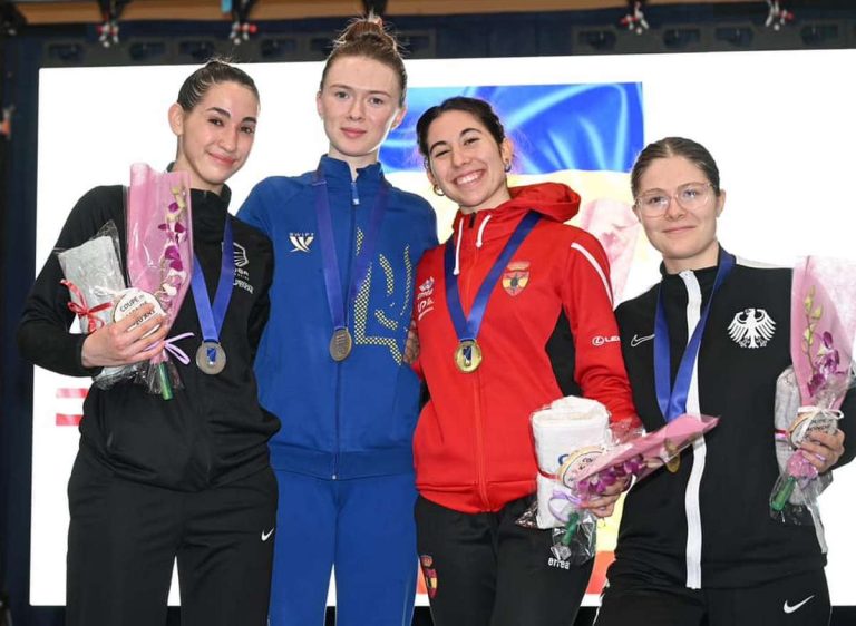 Українка Максименко стала переможницею юніорського Кубка світу з фехтування на шпагах