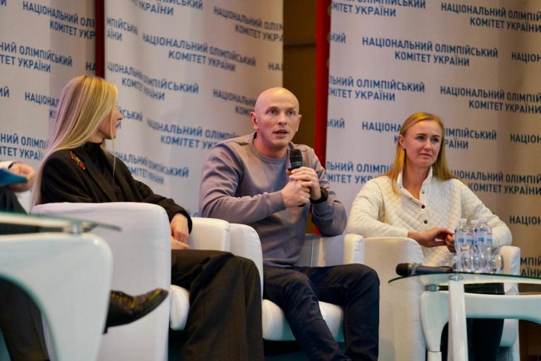 Спортсменки з Дніпра Ярослава Магучіх та Анастасія Коженкова стали Амбасадорами чистого спорту