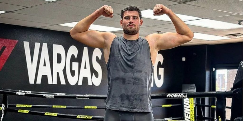 Андрій Новицький отримає суперника для захисту титулу WBC International у надважкій вазі