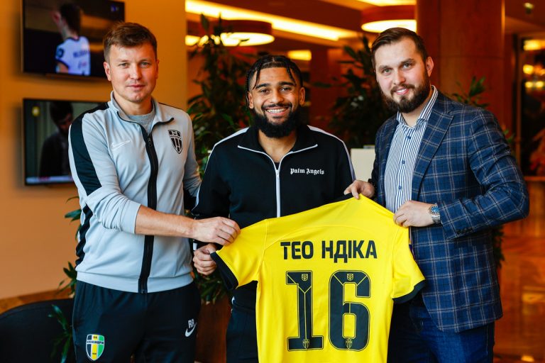 “Олександрія” підсилилася французьким захисником Тео Ндікі Матамом