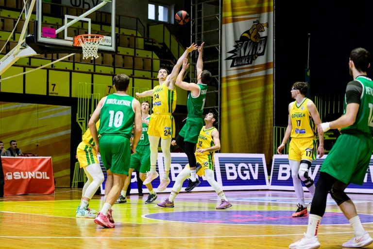 «Запорожье» вырывает победу над «Прикарпатье-Говерлой» в Суперлиге FAVBET