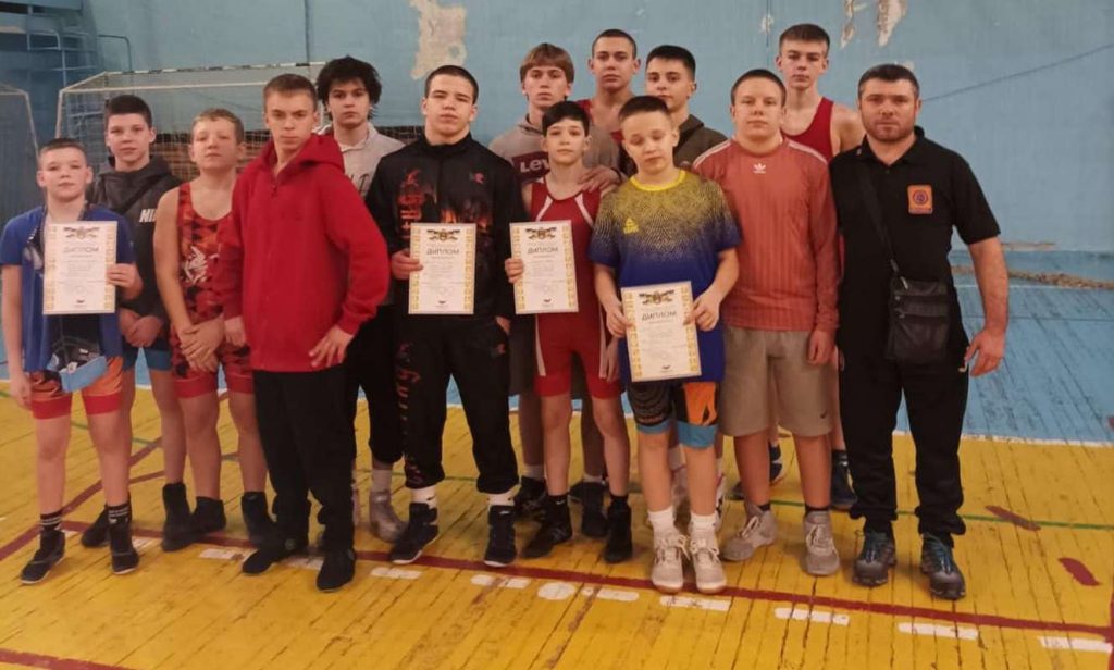 Кам’янські греко-римляни стали призерами чемпіонату Кривого Рогу