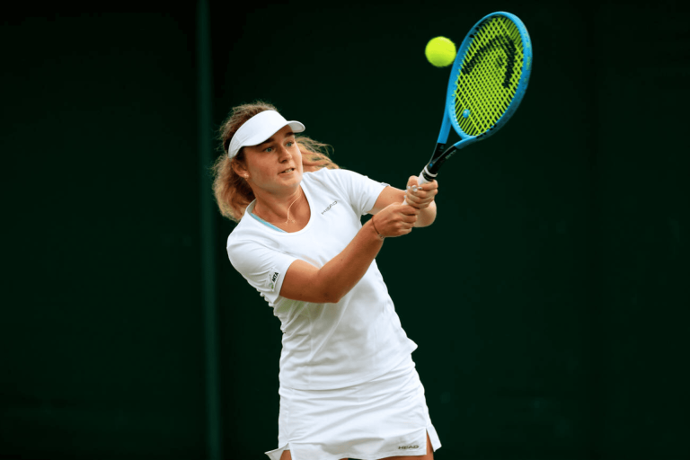 Снигур прошла квалификацию в основную сетку Australian Open 2025