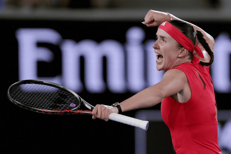 Свитолина одолела четвертую ракетку мира и пробилась в 1/8 финала Australian Open-2025