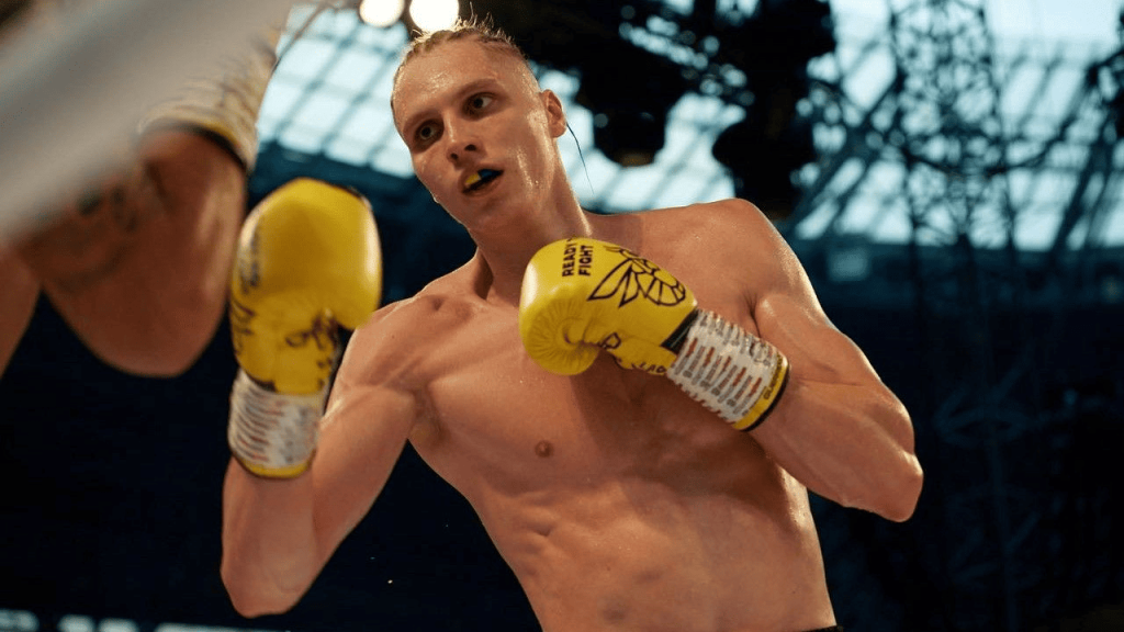 Даниэль Лапин вошел в топ-10 лучших боксеров по версии WBA