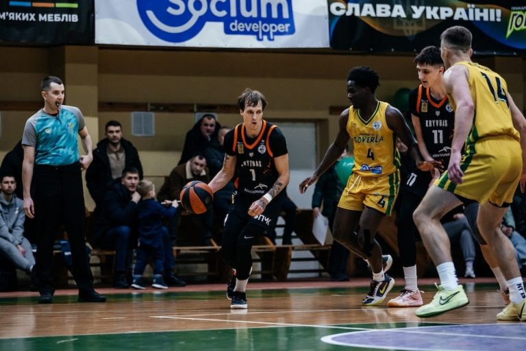 «Прикарпатье-Говерла» обыграла «Кривбасс» в Суперлиге Favbet