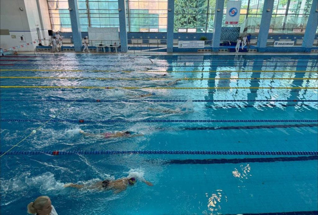 Кам’янчани вибороли 31 нагороду зимового чемпіонату Дніпропетровської області з плавання