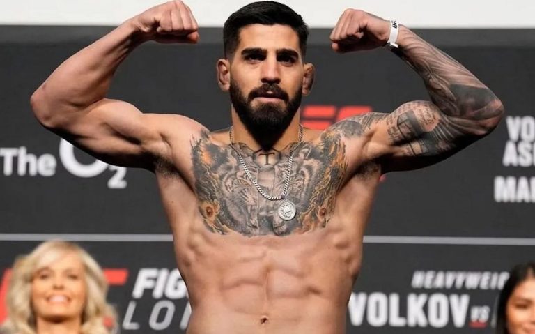 Илия Топурия отказывается от титула UFC и переходит в новую весовую категорию